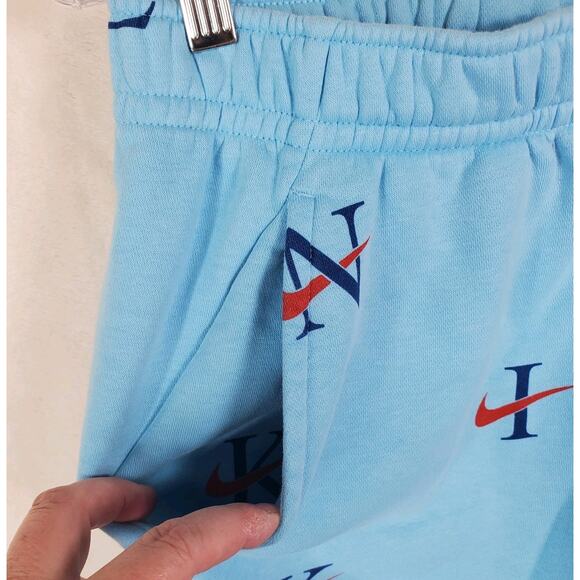 Nike NSW Club AOP Fleece Shorts Men Sz Medium Blue Chill Drawstring Pockets Logo - Picture 3 of 9